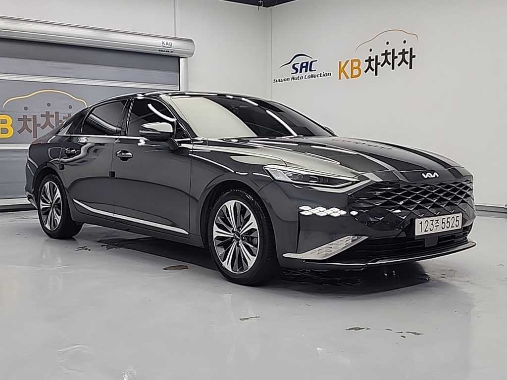 KIA K8 - Vista 4