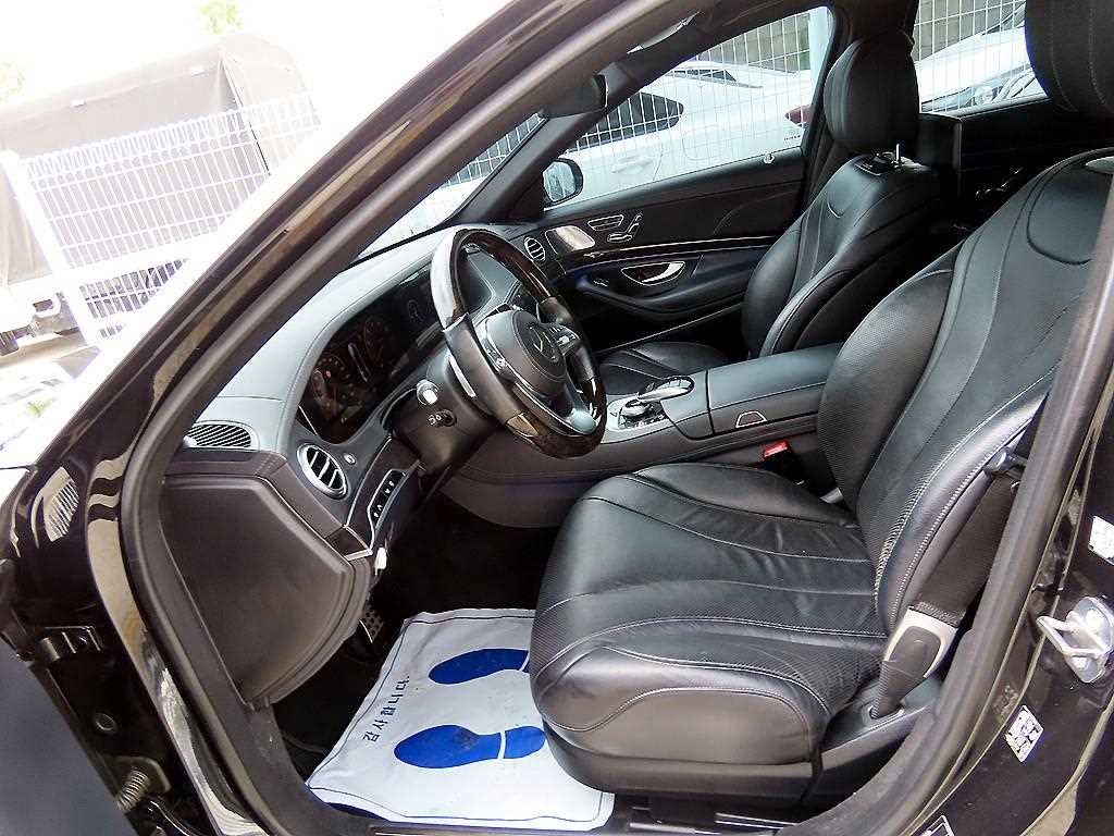 Mercedes Benz S Class - Vista 5
