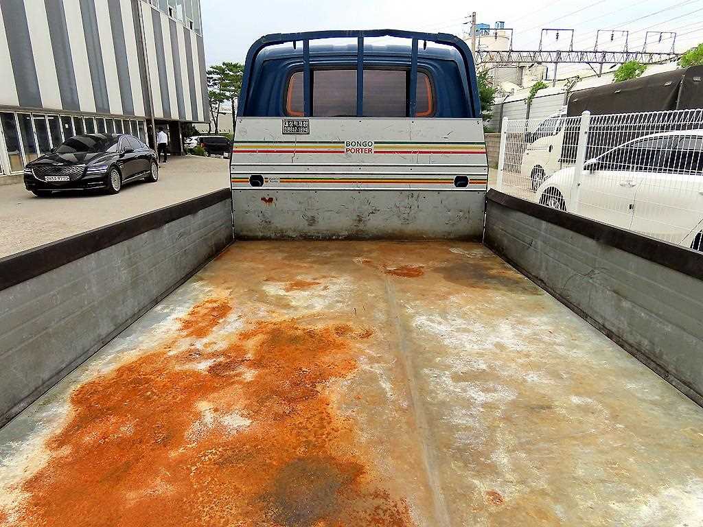 Small Truck Cargo (small) - Vista 5