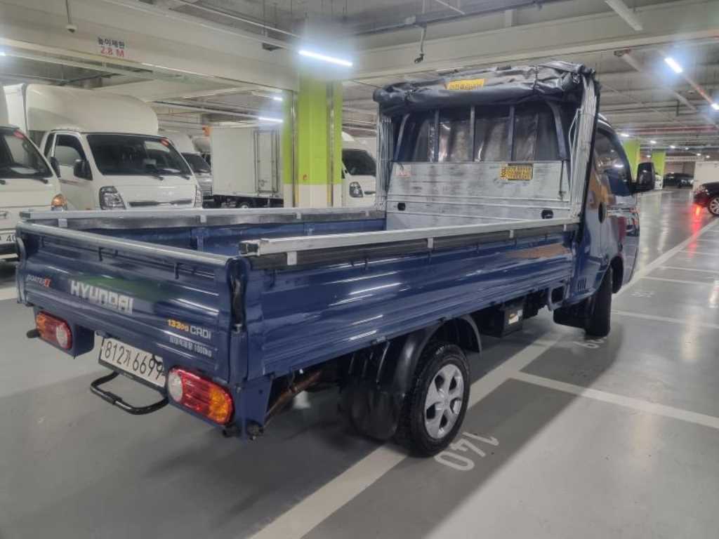 Small Truck Cargo (small) - Vista 4