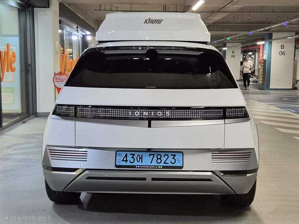 HYUNDAI Ioniq 5 - Vista 5