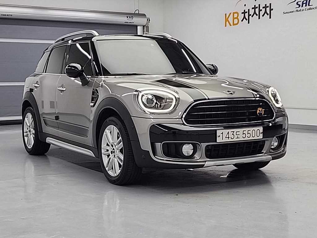 Mini Countryman - Vista 4