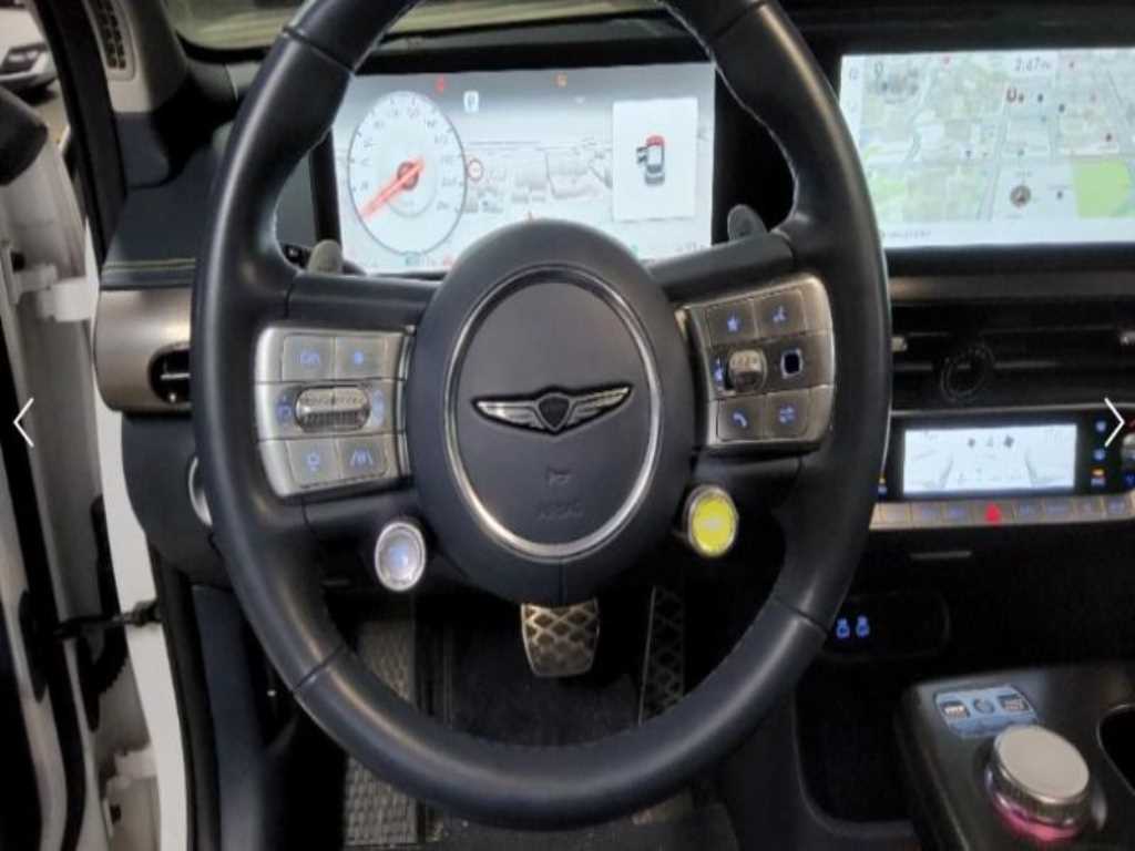 Genesis GV60 - Vista 5