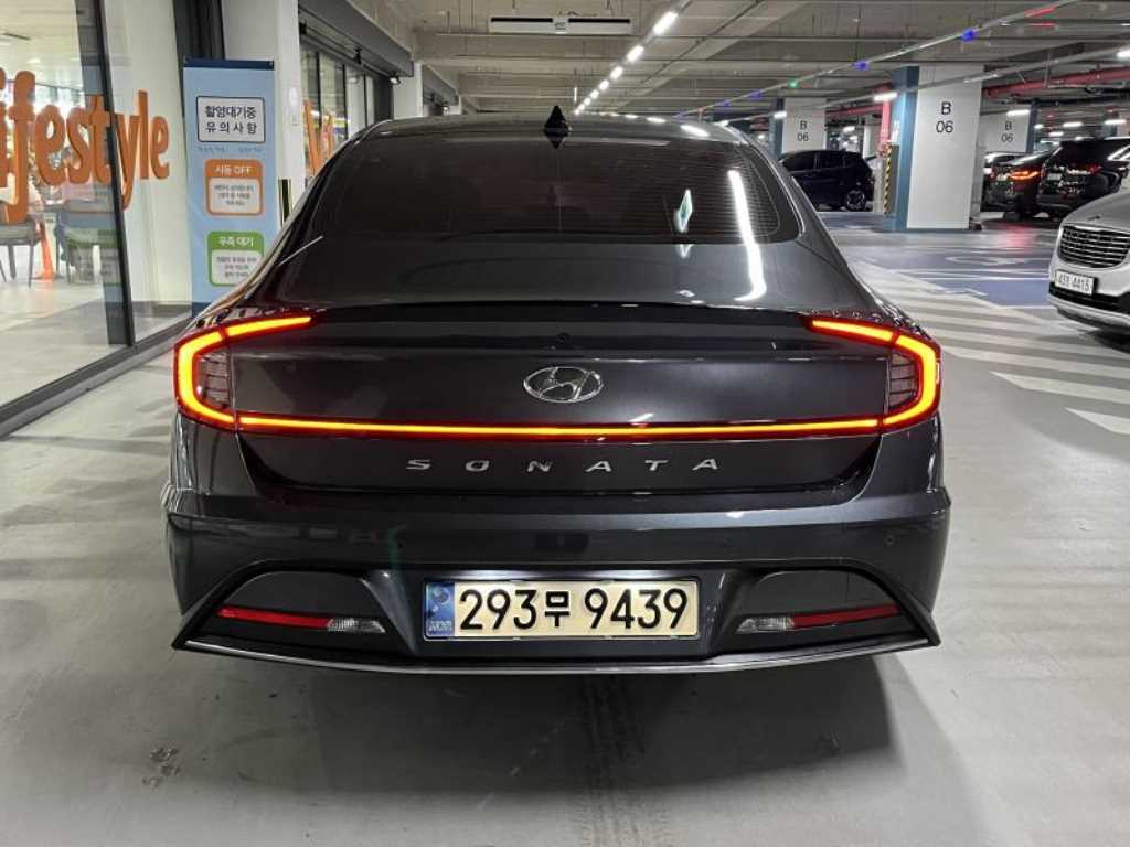 HYUNDAI Sonata - Vista 5