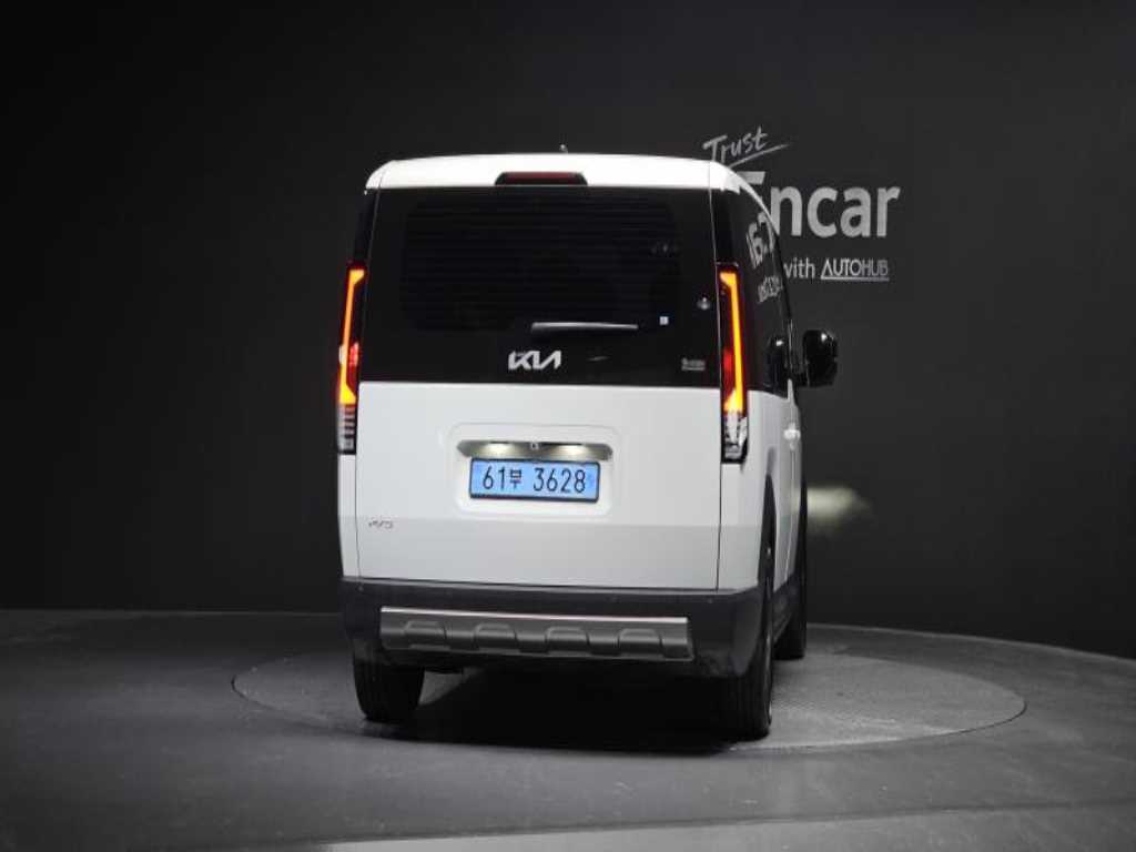 KIA PV5 - Vista 4