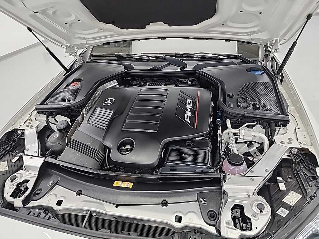Mercedes Benz E class - Vista 5