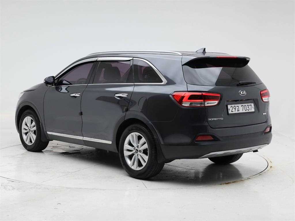KIA Sorento - Vista 4