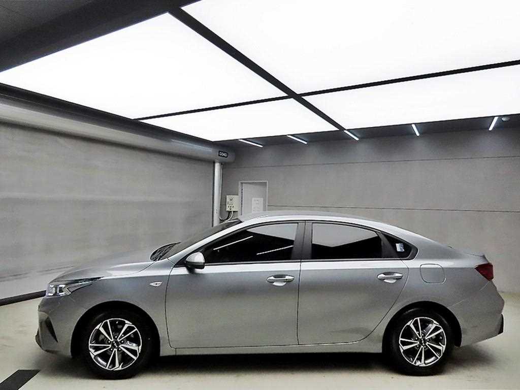 KIA K3 - Vista 4