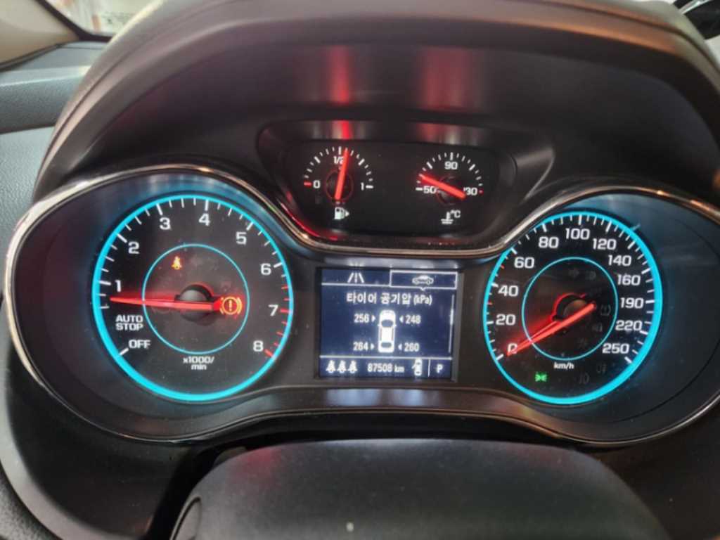 Chevrolet Cruise - Vista 4