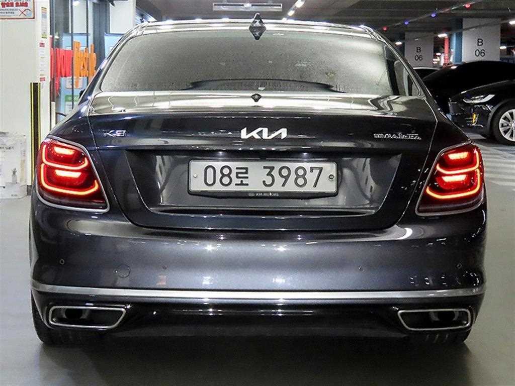 KIA K9 - Vista 5