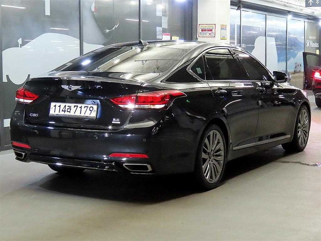Genesis G80 - Vista 4