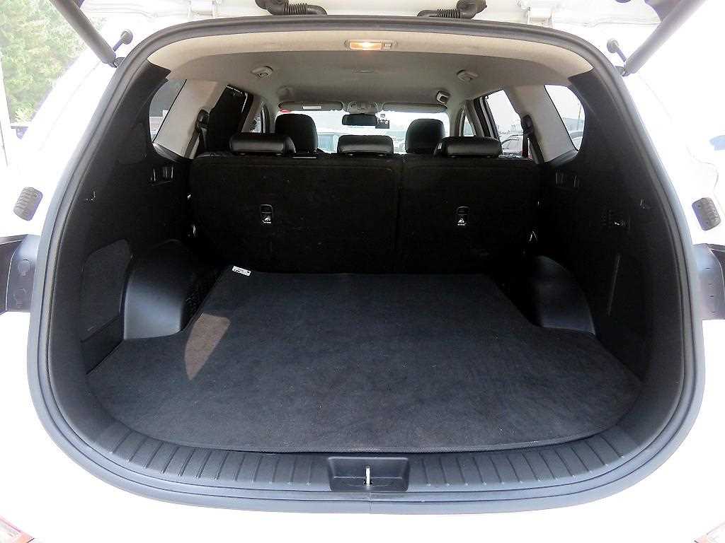 HYUNDAI Santa Fe - Vista 5