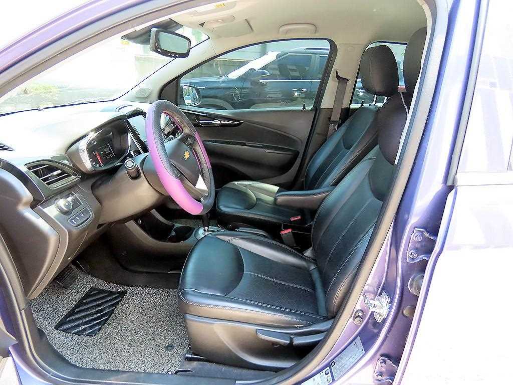 Chevrolet Spark - Vista 5