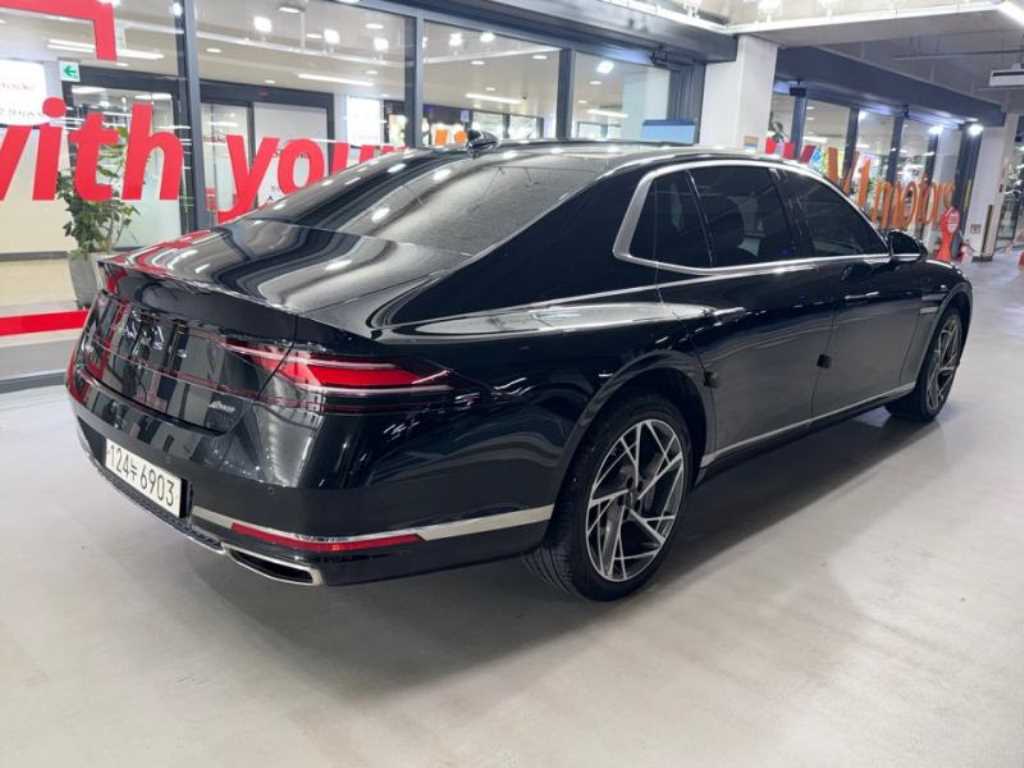 Genesis G90 - Vista 4