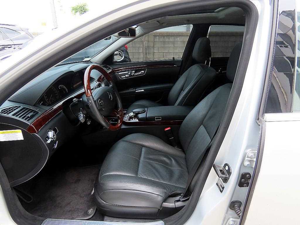 Mercedes Benz S Class - Vista 5