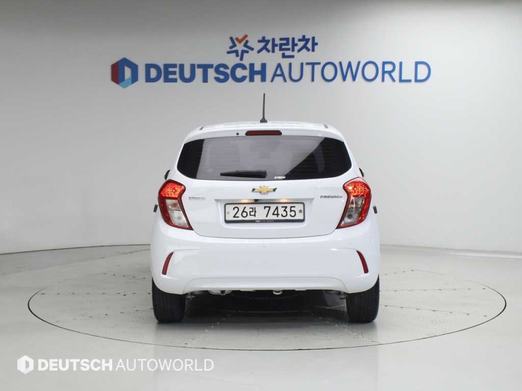 Chevrolet Spark - Vista 4