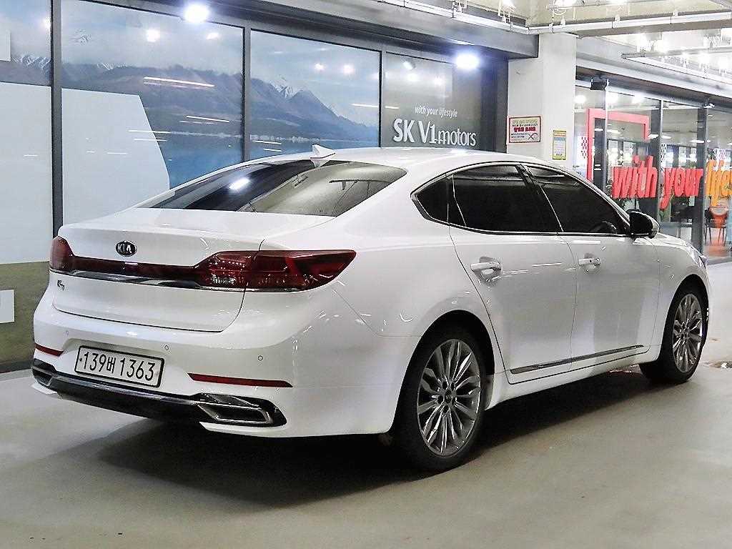 KIA K7 - Vista 4