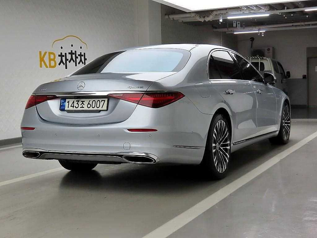 Mercedes Benz S Class - Vista 4