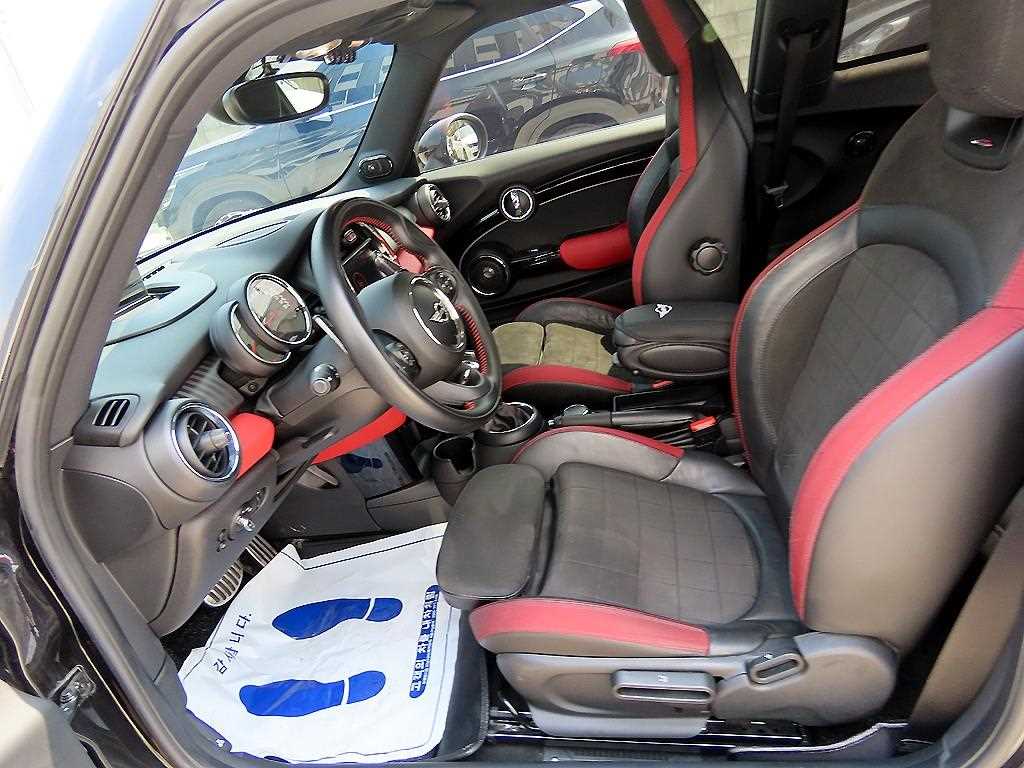 Mini Cooper - Vista 5
