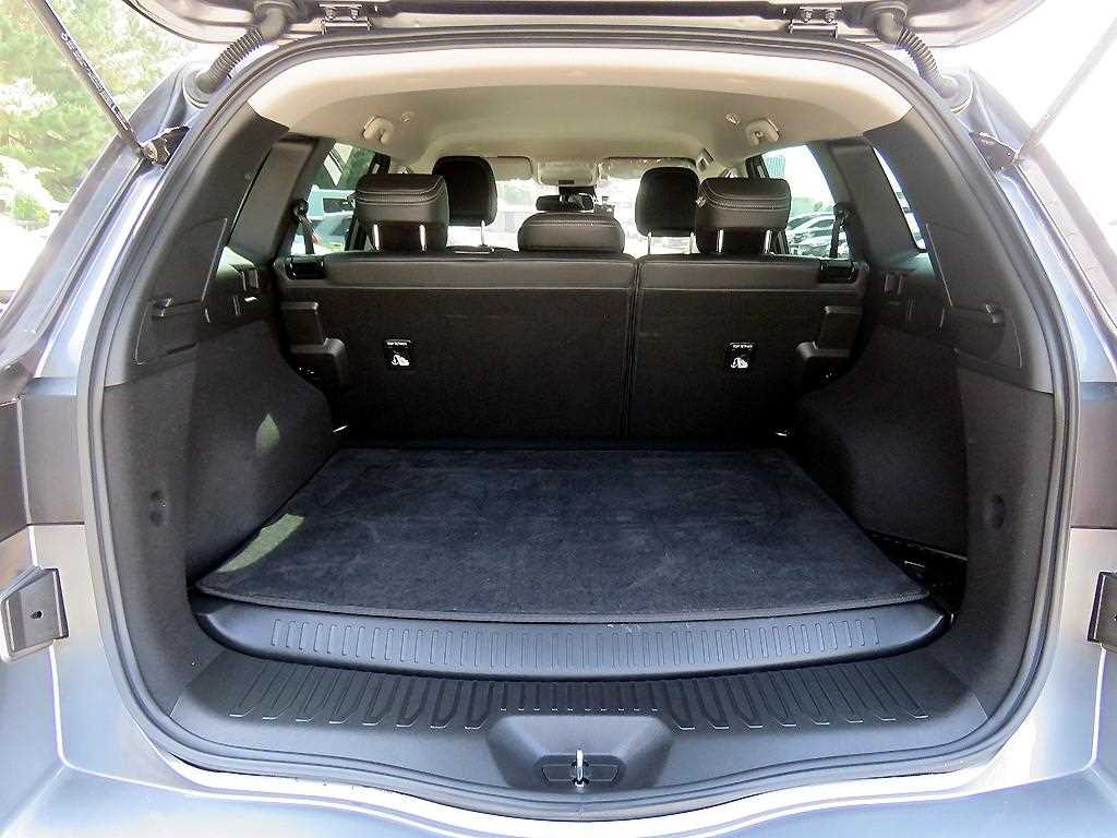 SAMSUNG QM6 - Vista 5