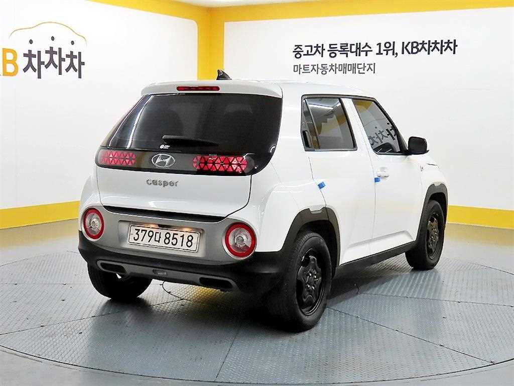 HYUNDAI Casper - Vista 5