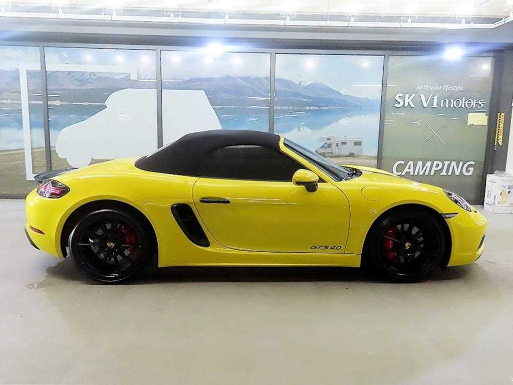 Porsche 718 - Vista 4