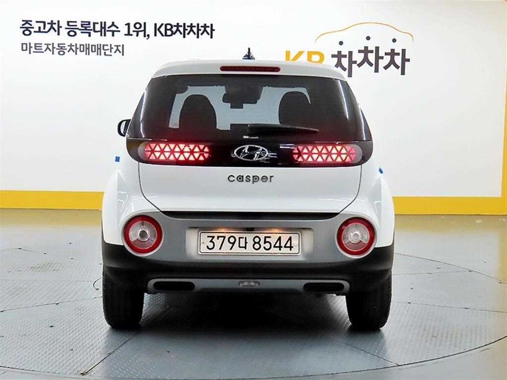 HYUNDAI Casper - Vista 4