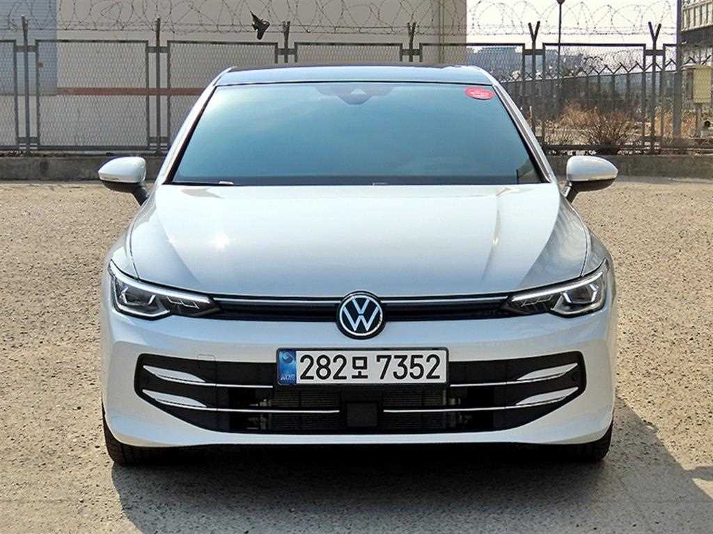 골프 8세대 2.0 TDI 프리미엄 2025년식