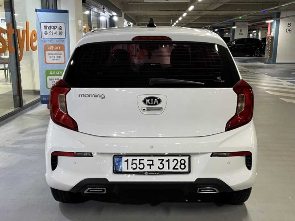 KIA Morning - Vista 5