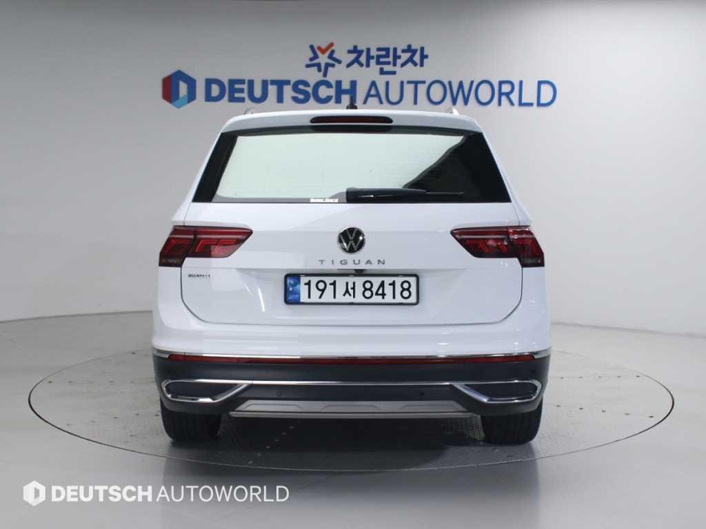 Volkswagen Tiguan - Vista 4