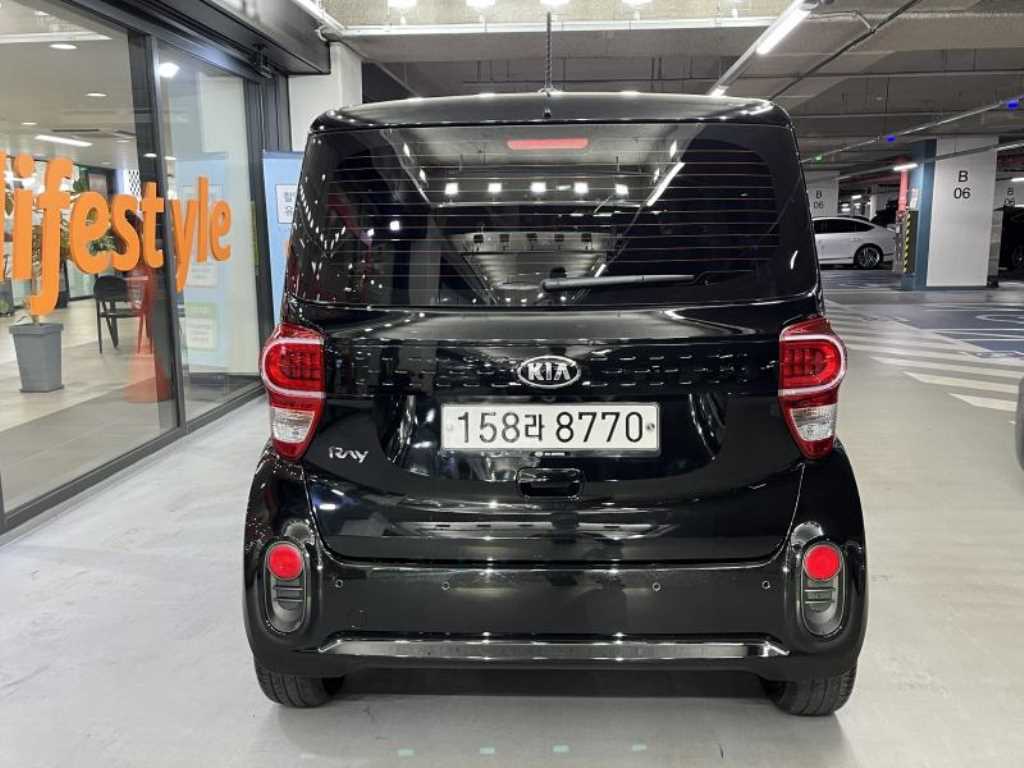 KIA Ray - Vista 5
