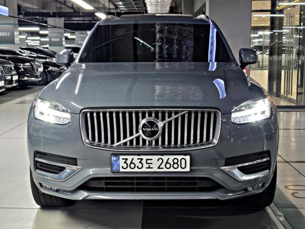 볼보 XC90 2.0 B6 AWD 인스크립션 사진 2/20