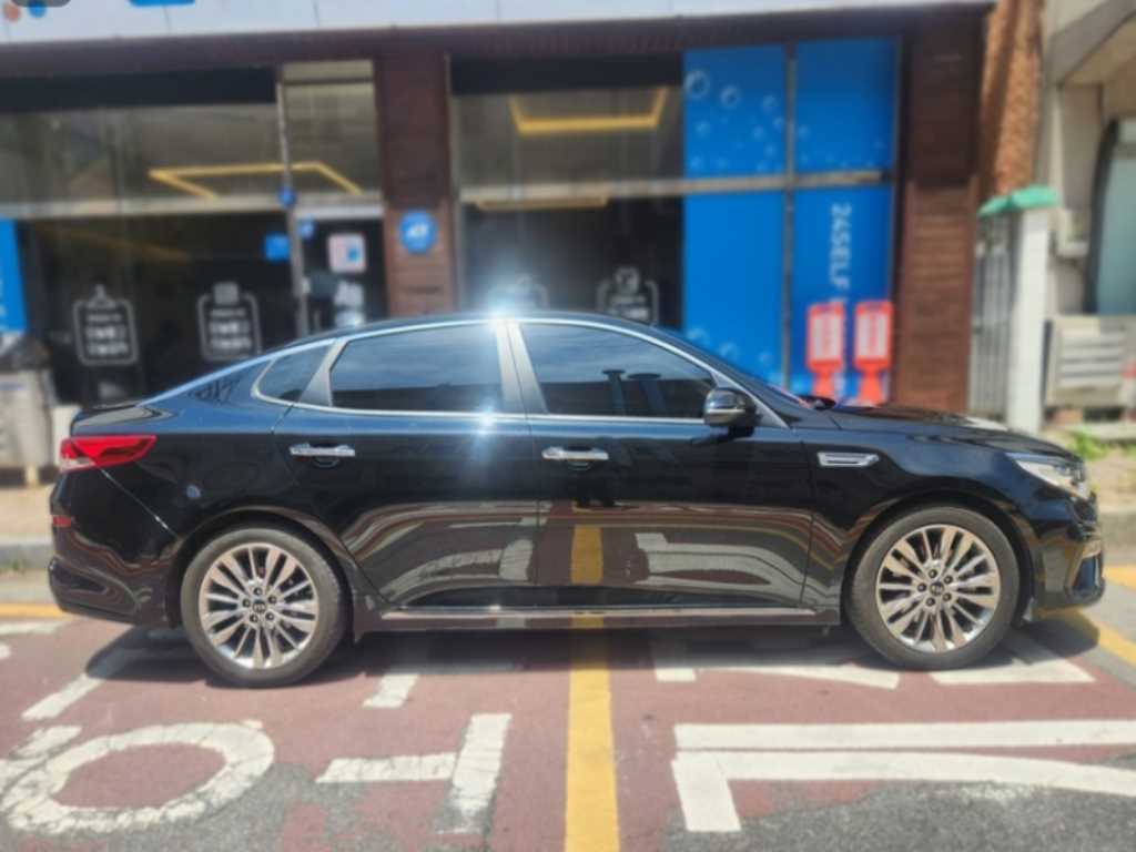 KIA K5 - Vista 4