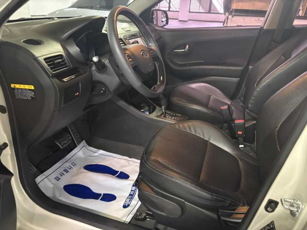 KIA Morning - Vista 5
