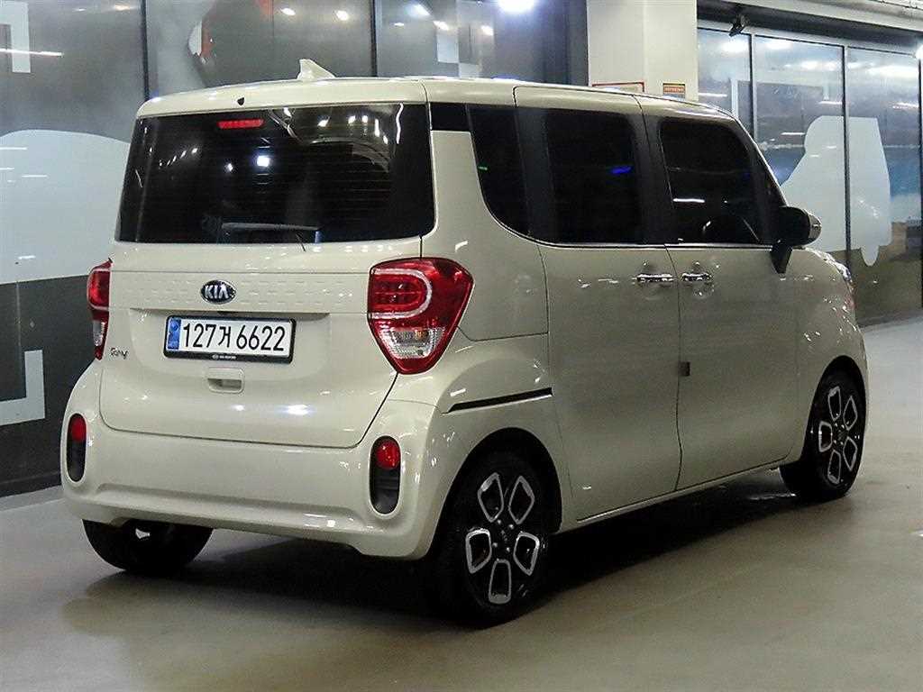KIA Ray - Vista 4