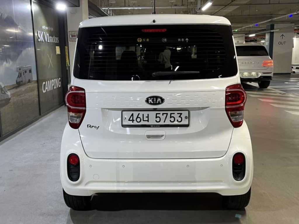 KIA Ray - Vista 5