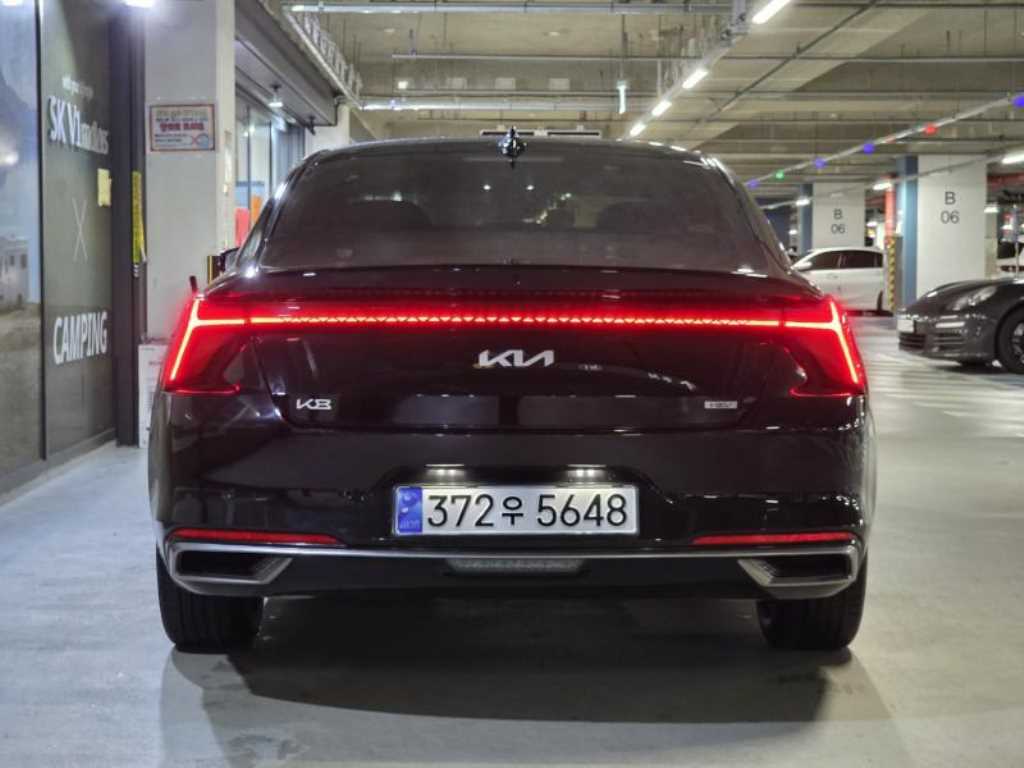 KIA K8 - Vista 5
