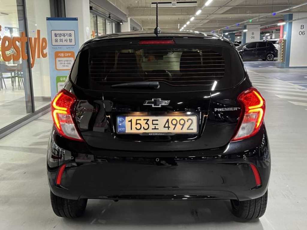 Chevrolet Spark - Vista 5