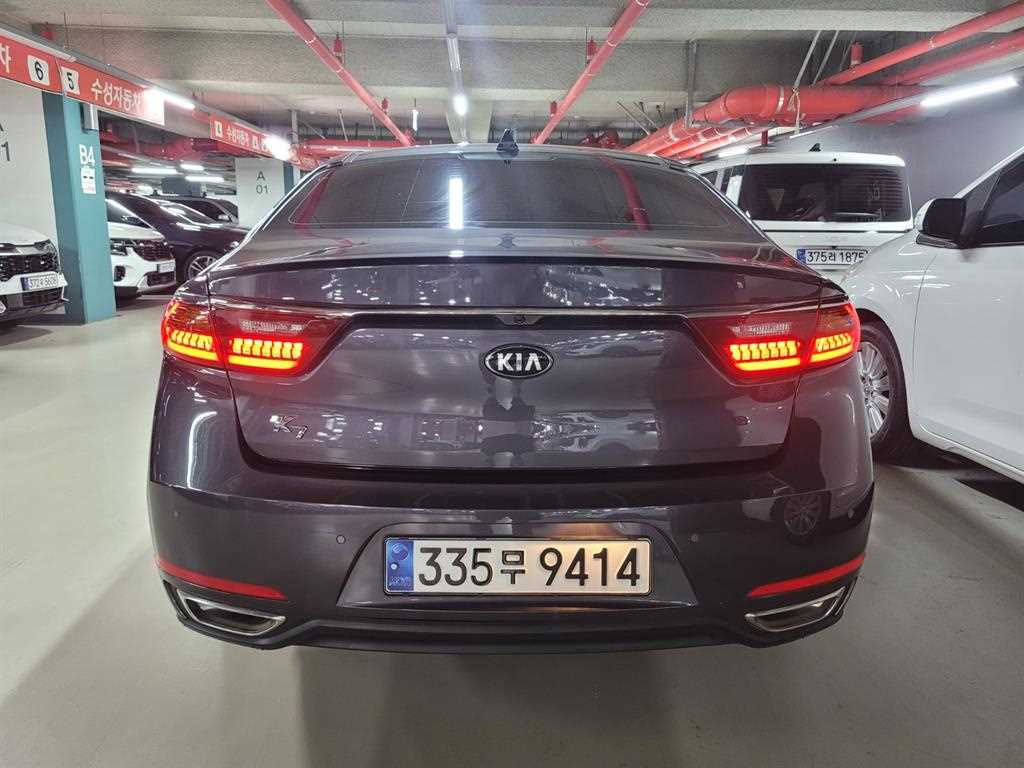 KIA K7 - Vista 4