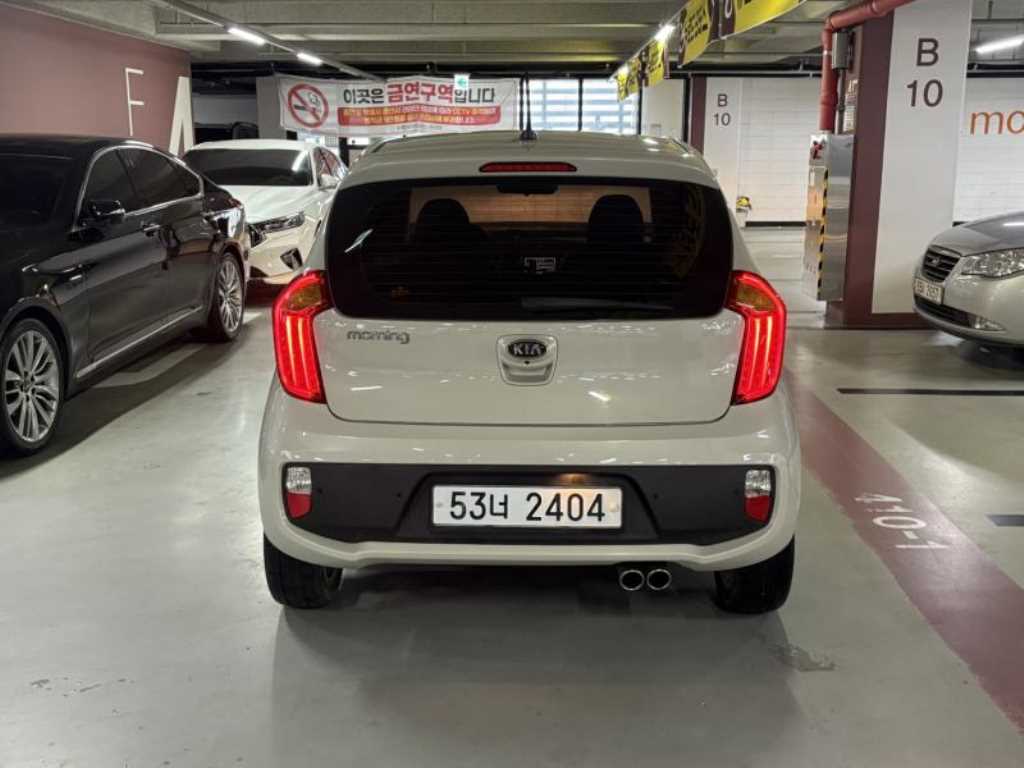 KIA Morning - Vista 4