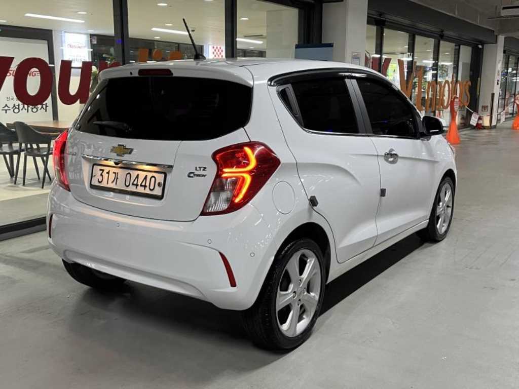 Chevrolet Spark - Vista 4