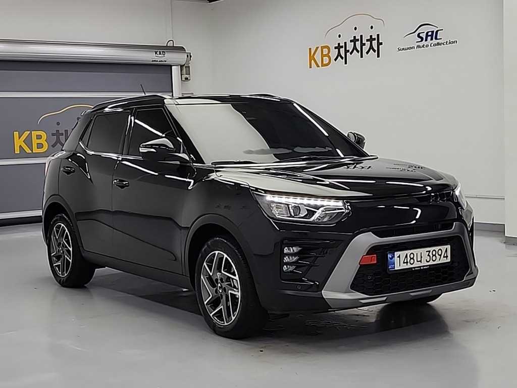 Ssangyong Tivoli - Vista 4