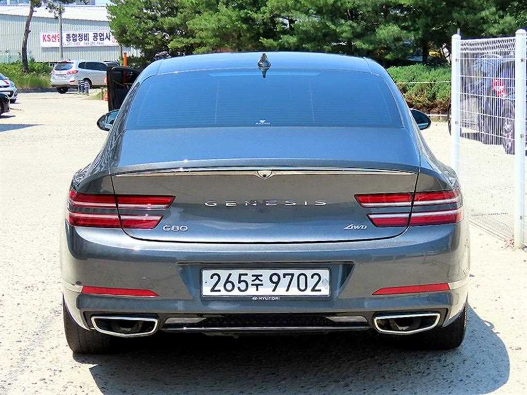 Genesis G80 - Vista 4