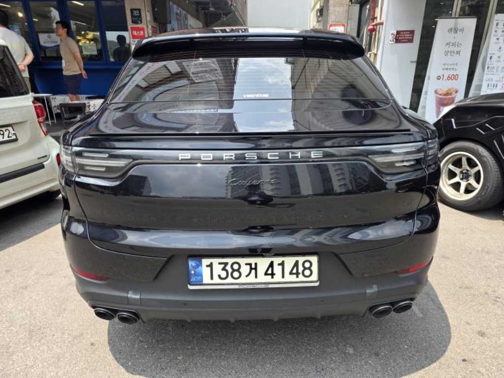 Porsche Cayenne - Vista 4