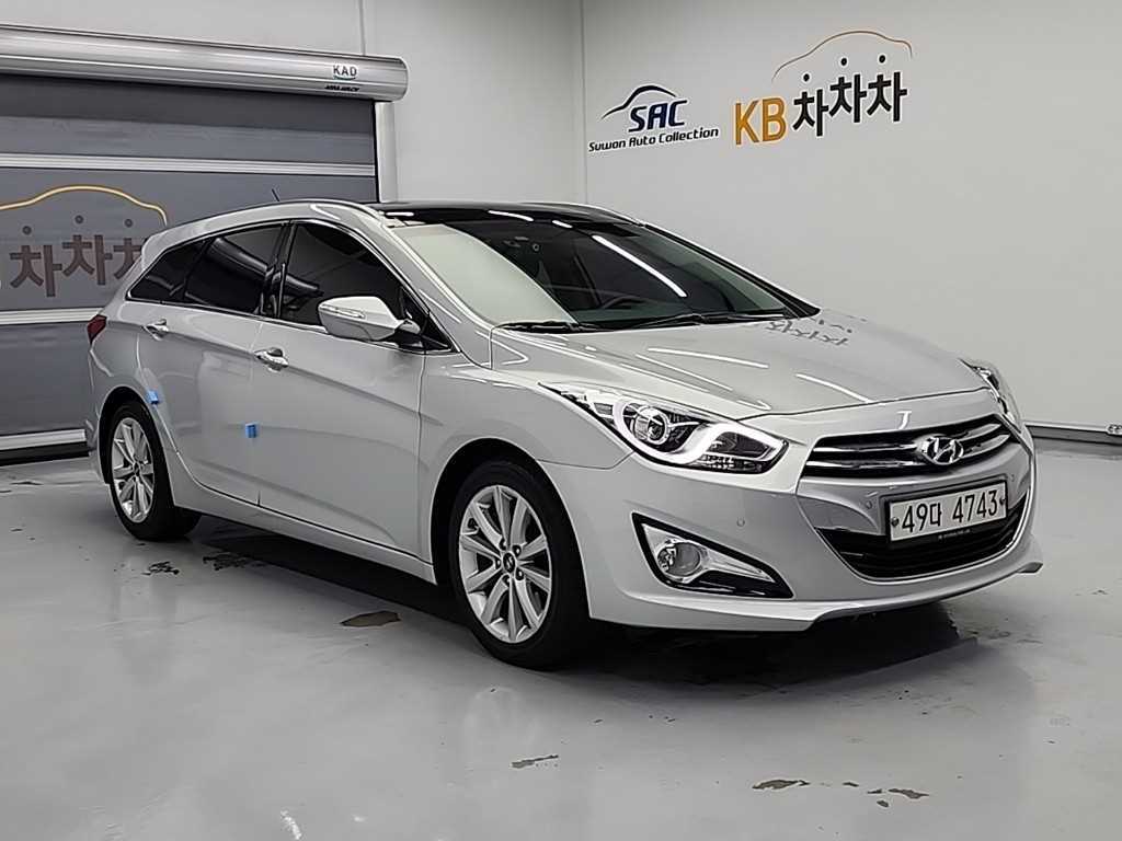 HYUNDAI i40 - Vista 4