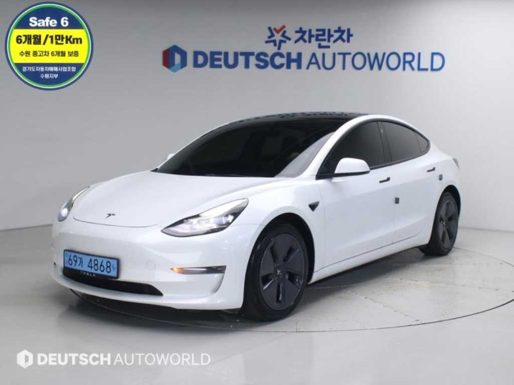Tesla Model 3 Long Range