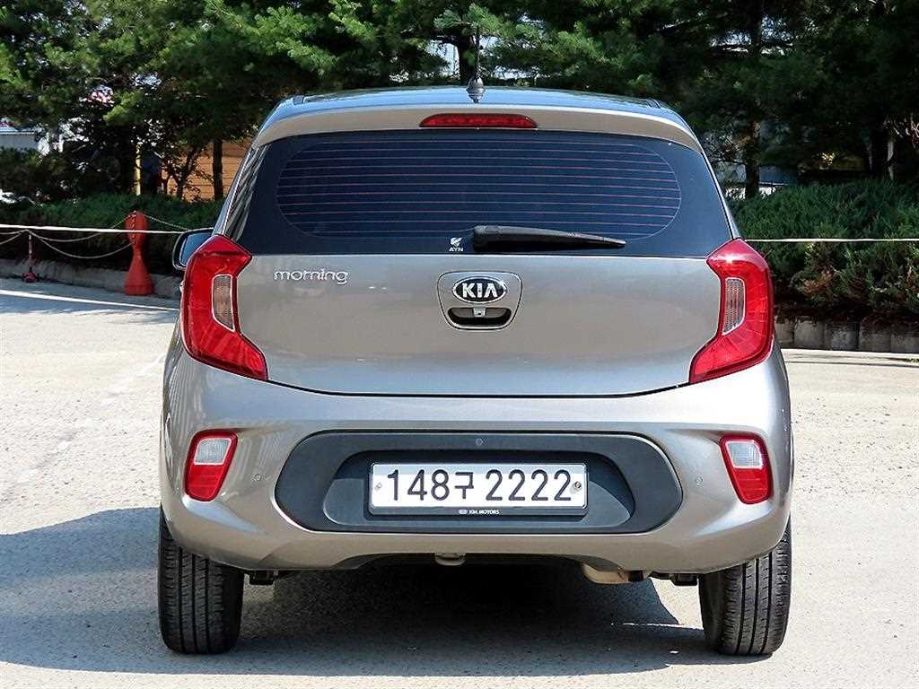 KIA Morning - Vista 4