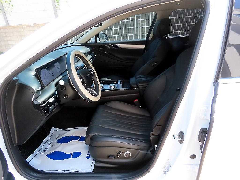 Genesis G80 - Vista 5