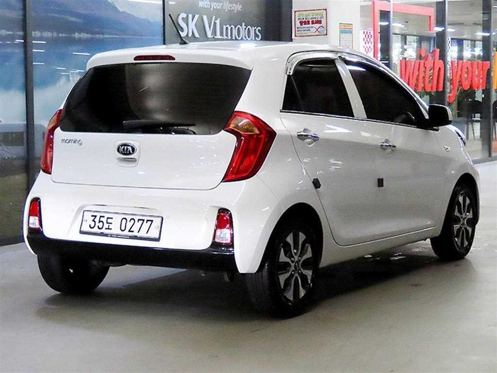 KIA Morning - Vista 4