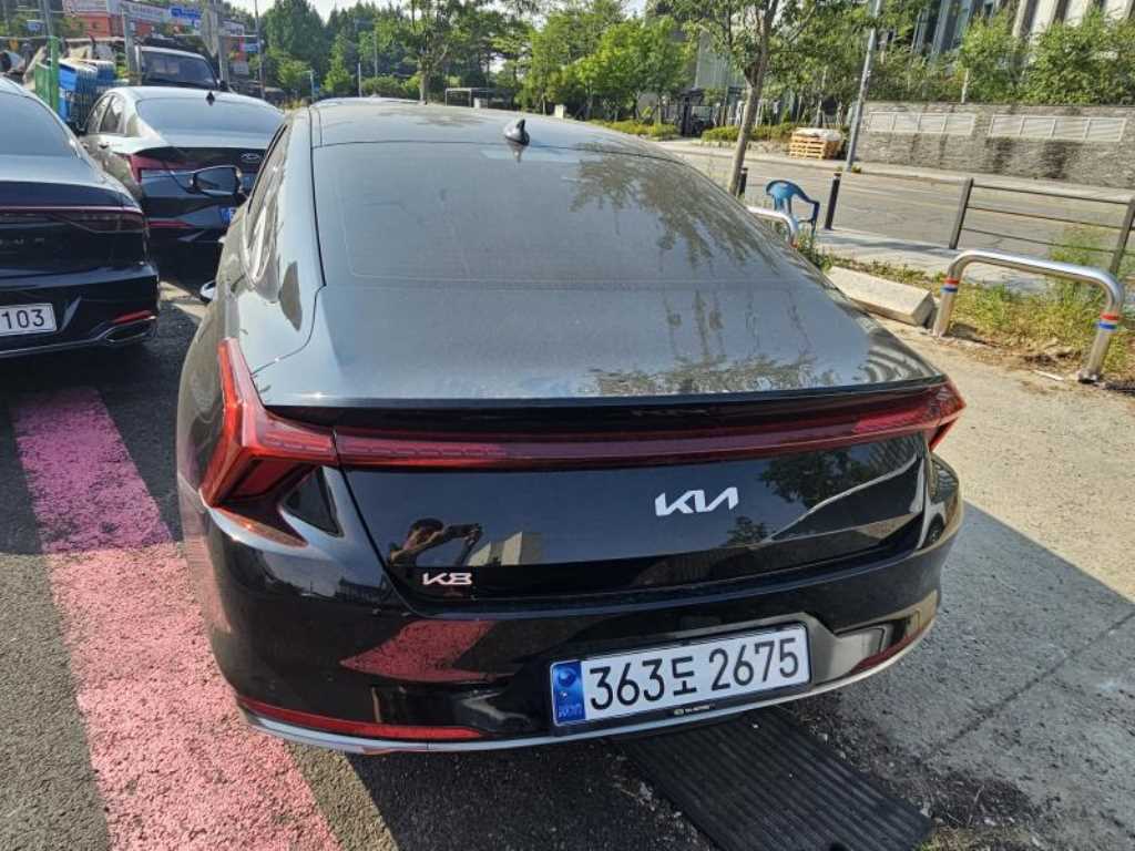 KIA K8 - Vista 4